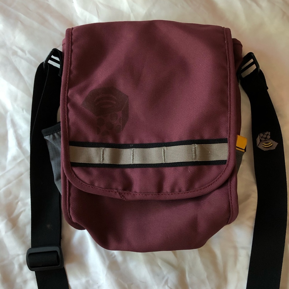 Mountain Hard Wear crossbody bag